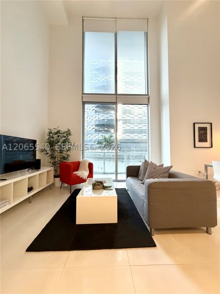 Aluguel de apartamento no Avenue on Brickell 1050 Tower 206