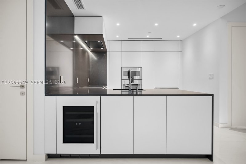 Aluguel de apartamento no Aston Martin Residences 2309