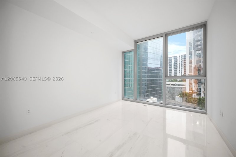 Aluguel de apartamento no Aston Martin Residences 2309