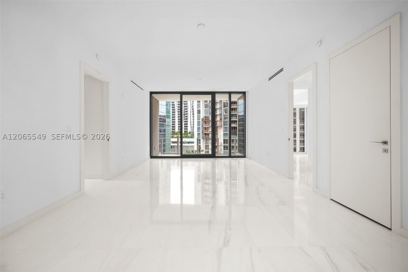 Aluguel de apartamento no Aston Martin Residences 2309