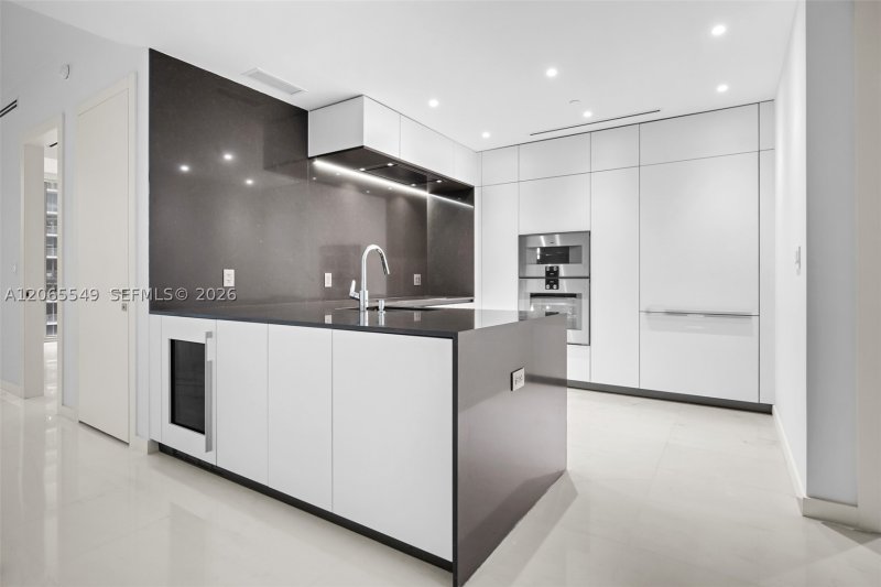 Aluguel de apartamento no Aston Martin Residences 2309