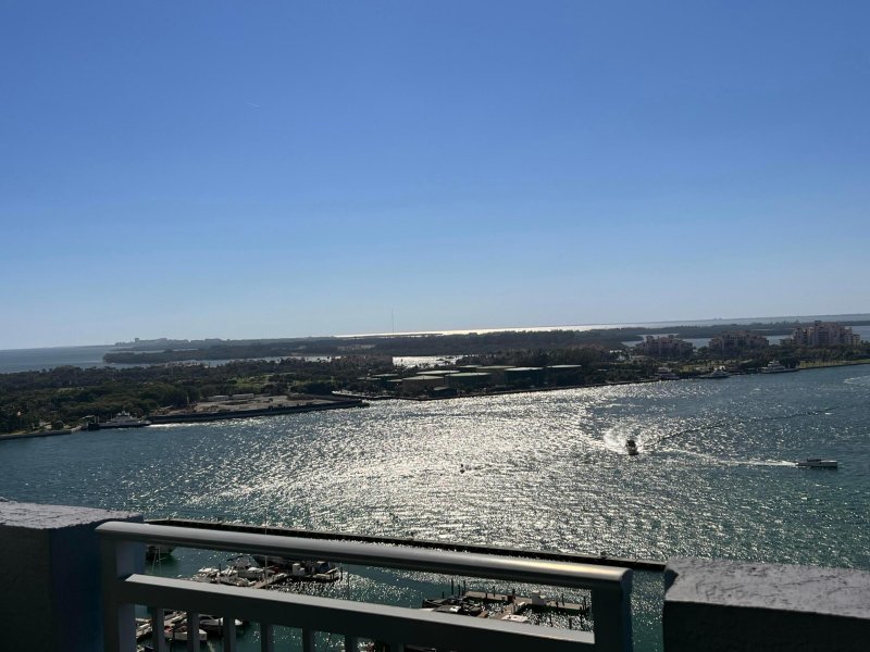 Condo for sale at Yacht Club at Portofino 2110