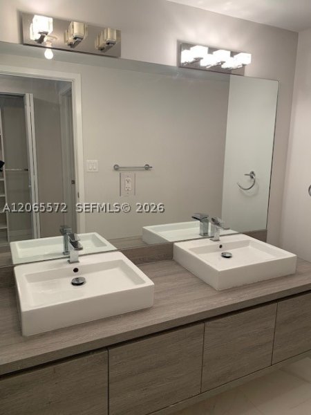 Aluguel de apartamento no 400 Sunny Isles 1606