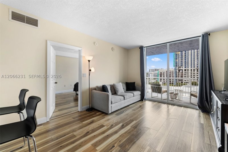 Apartment for rent at 1800 Biscayne Plaza 710