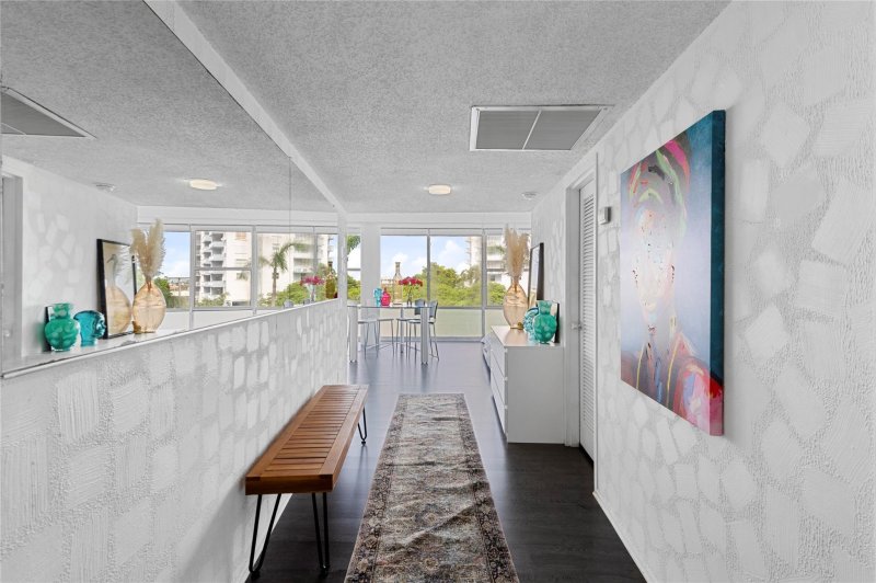 Comprar apartamento en King Cole 303
