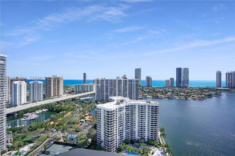 Alquiler de apartamento en Mystic Pointe 500 3214
