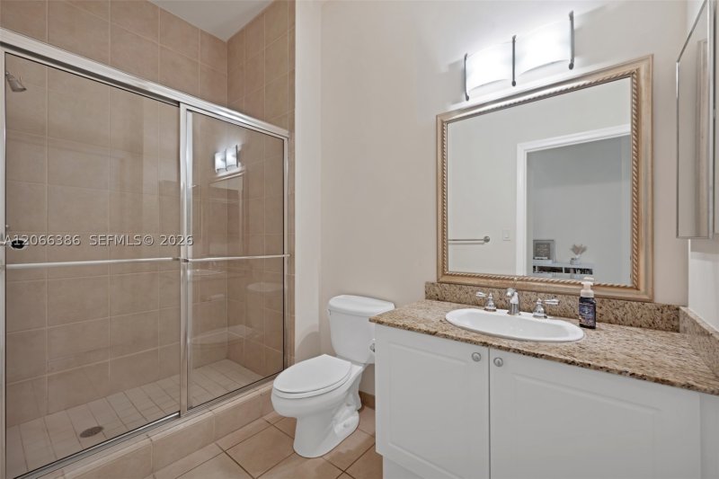 Alquiler de apartamento en Turnberry On The Green 208