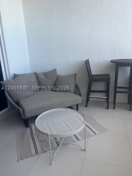 Alquiler de apartamento en Trump Tower Two 604