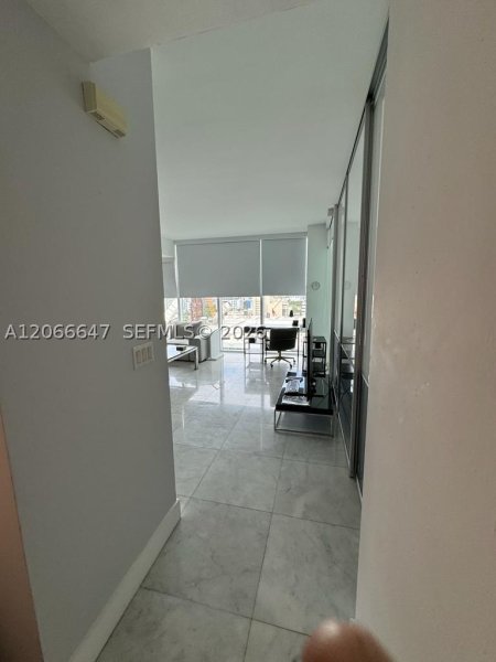 Alquiler de apartamento en Ten Museum Park 1505