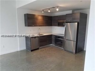 Centro Condo Apt #3207