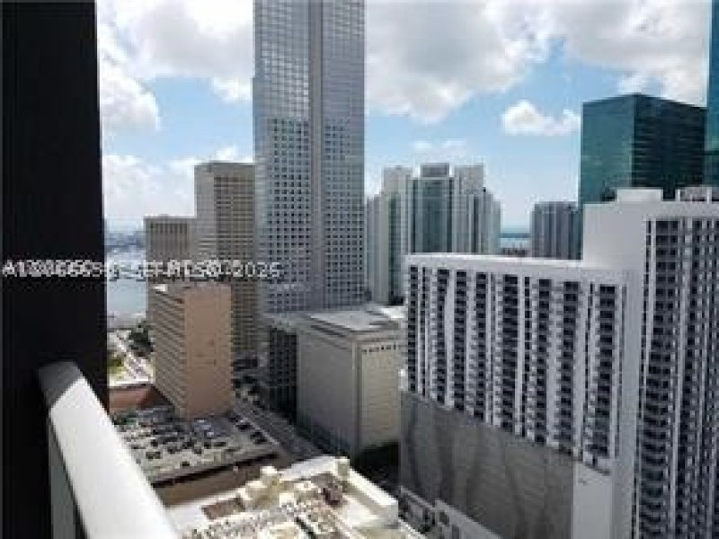 Comprar apartamento no Centro Condo 3207