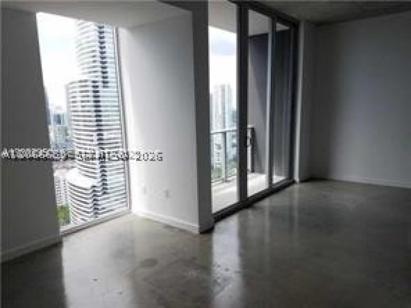 Comprar apartamento no Centro Condo 3207