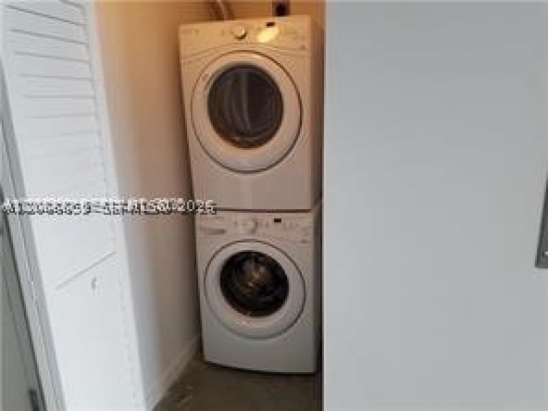 Comprar apartamento no Centro Condo 3207