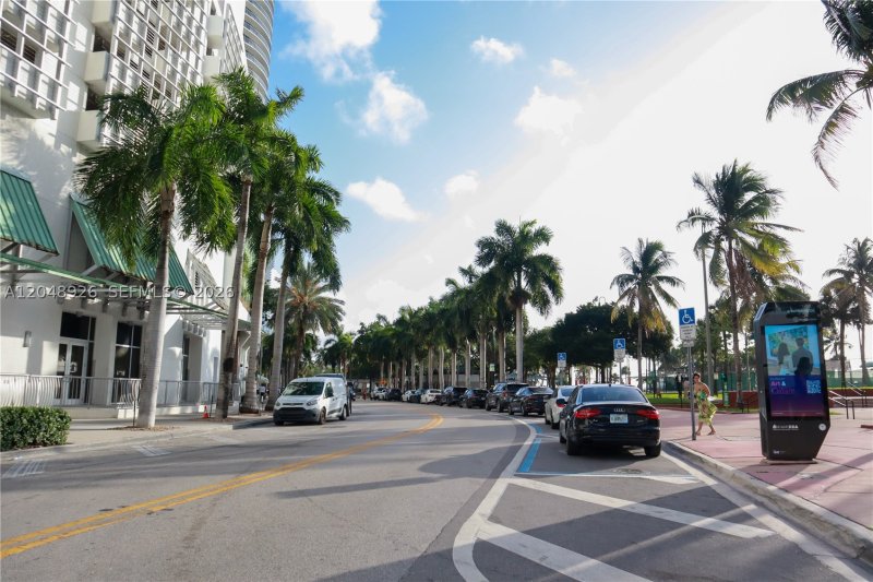 Condo for sale at Opera Tower 3611
