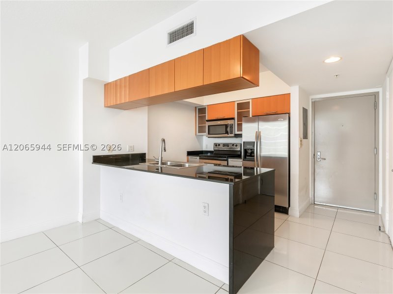 Comprar apartamento no Opera Tower PH-5309