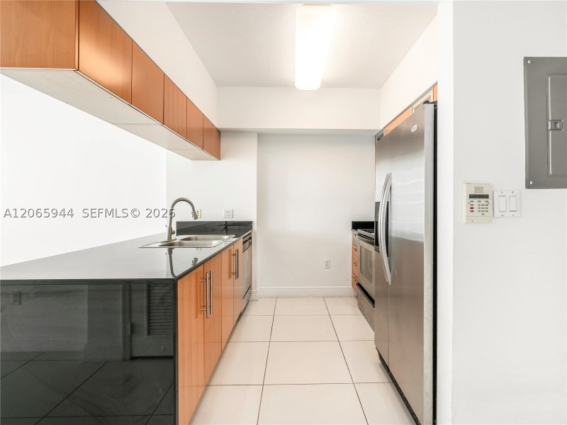 Comprar apartamento no Opera Tower PH-5309