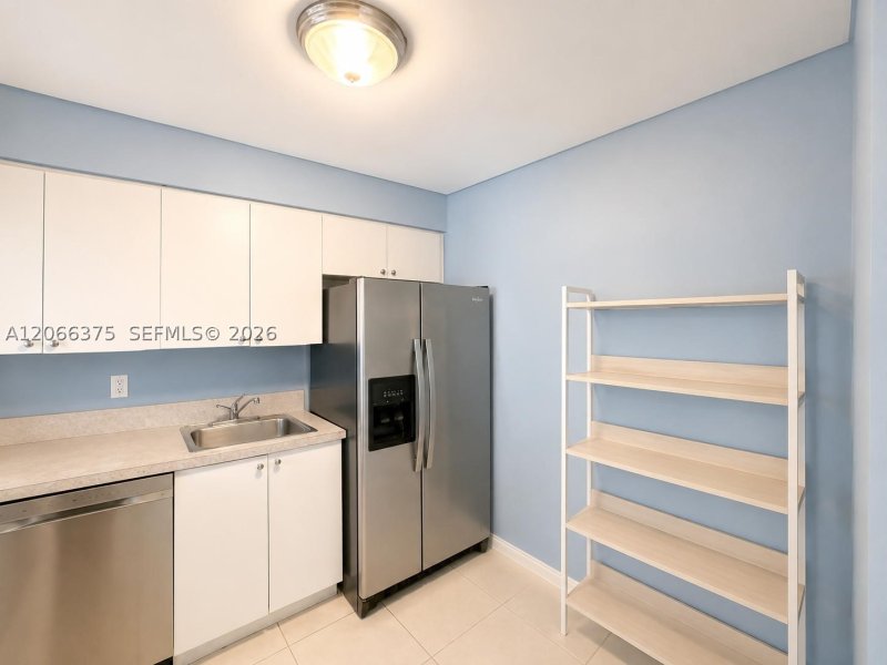 Comprar apartamento no 200 Leslie 727