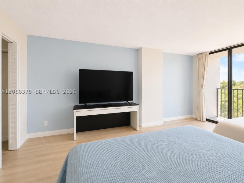 Comprar apartamento no 200 Leslie 727