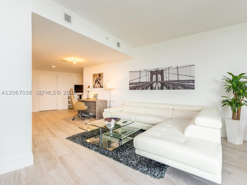 Hyde Midtown Apt #1014
