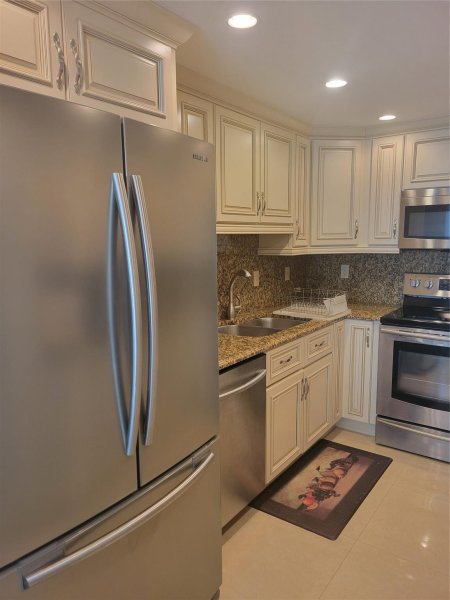 Condo for sale at Britannia at Quadomain 1108