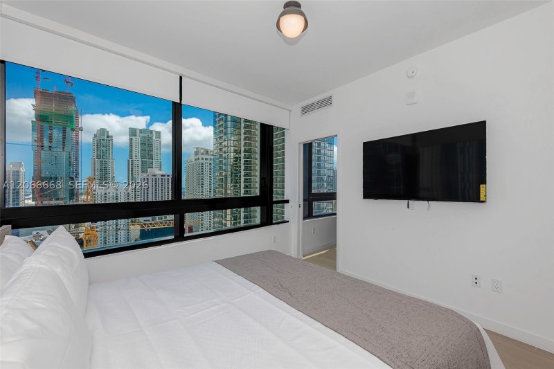 Property photo # 8