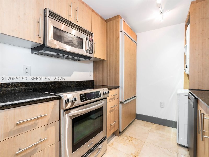 Comprar apartamento no Harbour House PH1506