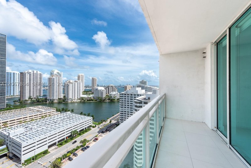The Plaza Tower I Apt #2208