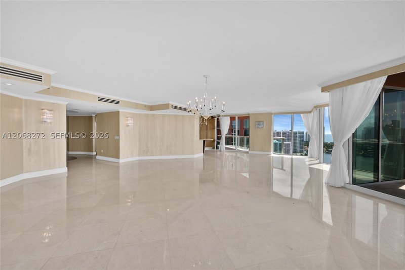 Comprar apartamento no Hidden Bay 2813