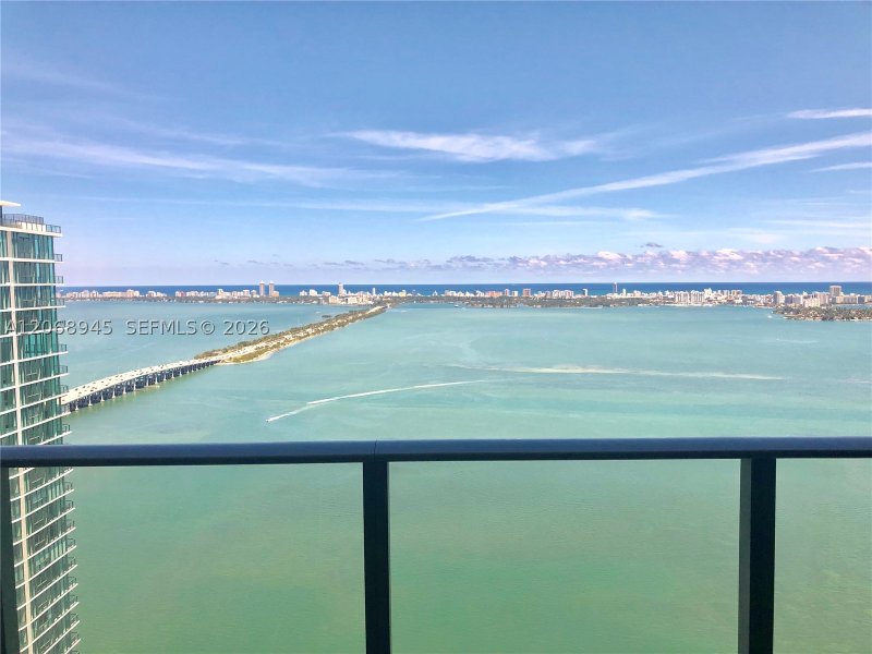Apartment for rent at Gran Paraiso 4806