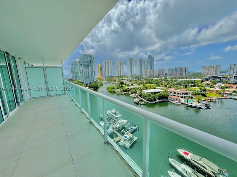 Comprar apartamento no 400 Sunny Isles 1221