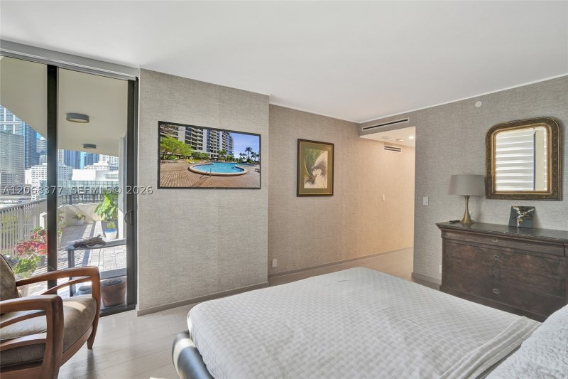 Condo for sale at Brickell Key One A1015