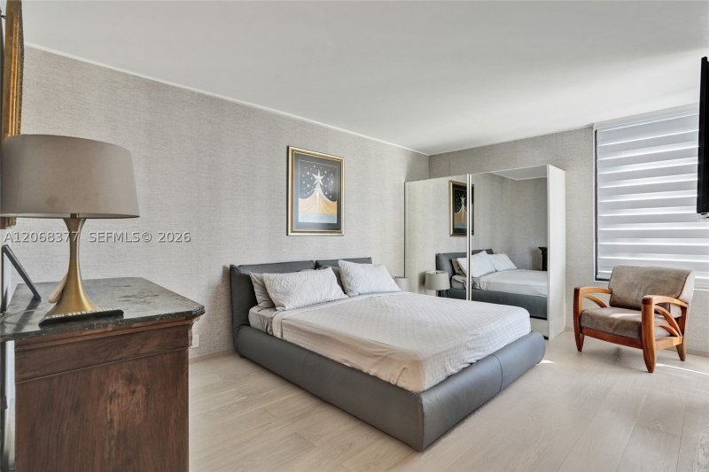 Condo for sale at Brickell Key One A1015
