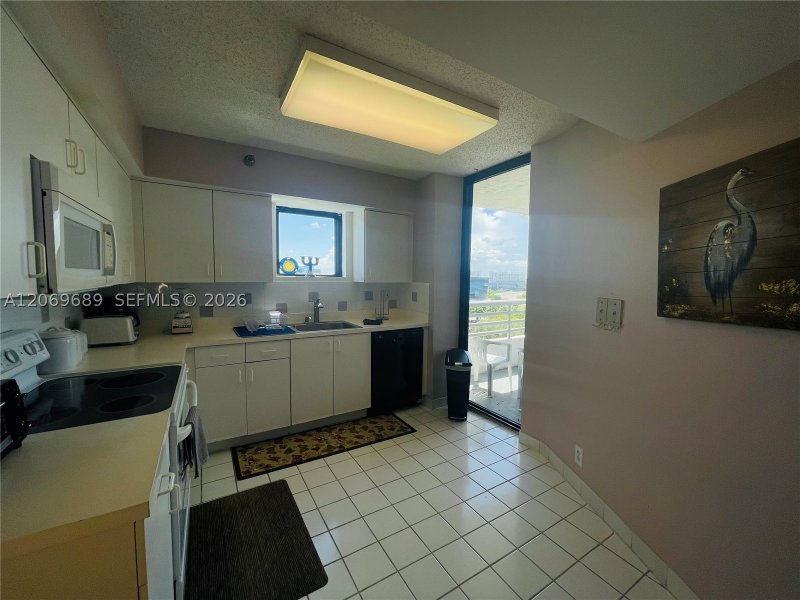 Alquiler de apartamento en Parc Central Aventura 1101