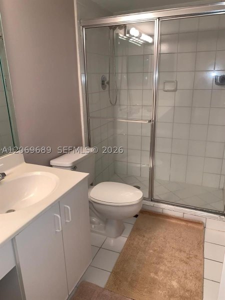 Alquiler de apartamento en Parc Central Aventura 1101