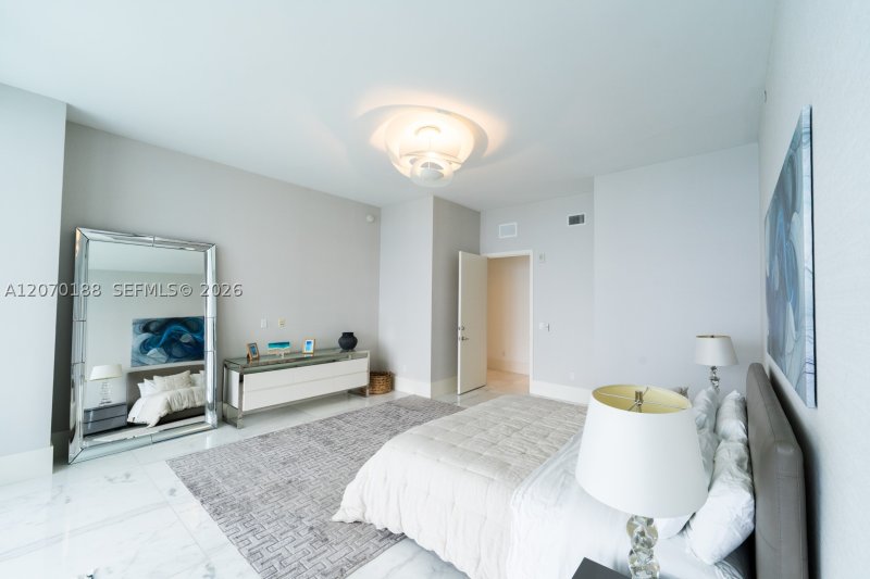 Alquiler de apartamento en Jade Signature 4201
