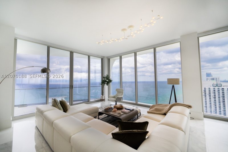 Alquiler de apartamento en Jade Signature 4201