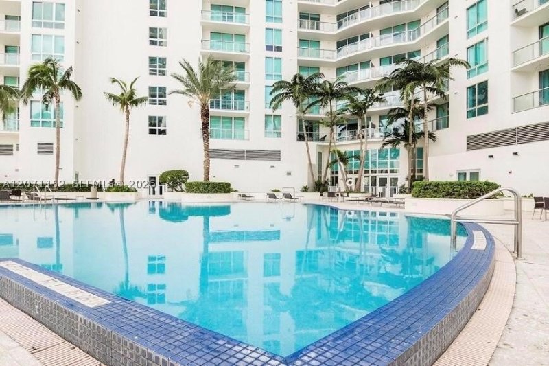 Aluguel de apartamento no Met 1 T-3311