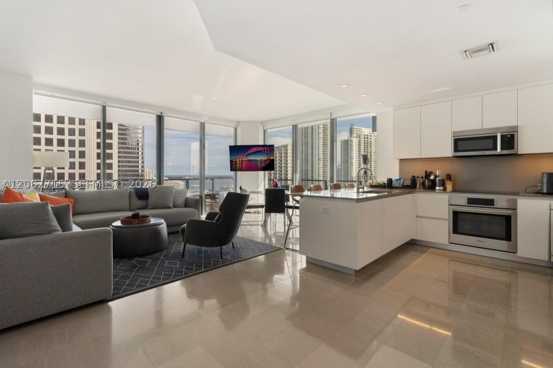 Brickell City Centre Reach Apt #2101