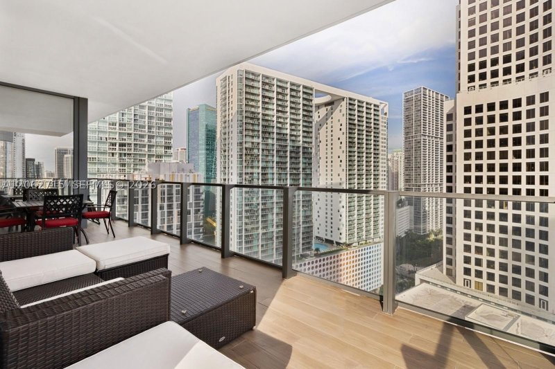 Comprar apartamento no Brickell City Centre Reach 2101