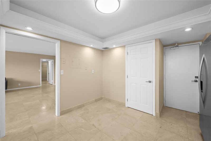 Property photo # 13
