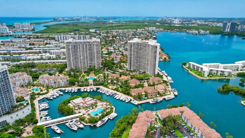 1000 Williams Island Apt #1710