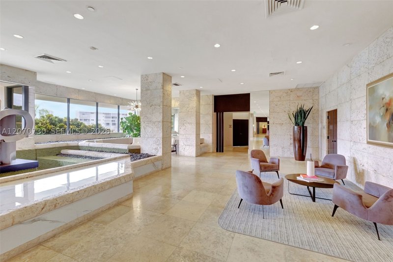 Comprar apartamento no 1000 Williams Island 1710