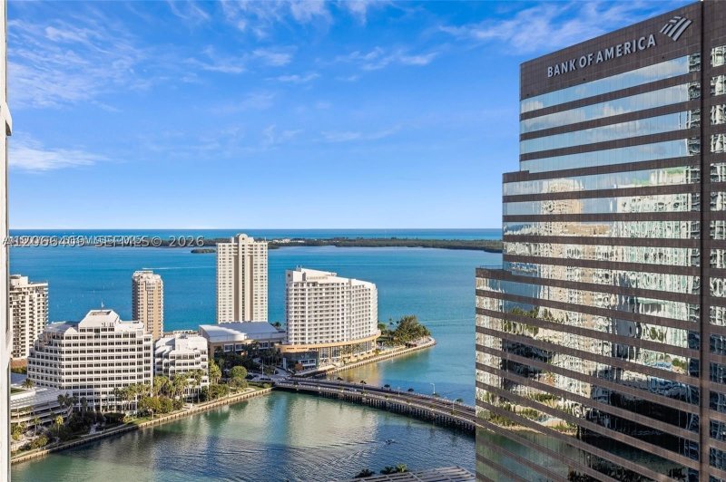 Comprar apartamento en 500 Brickell West Tower 4102