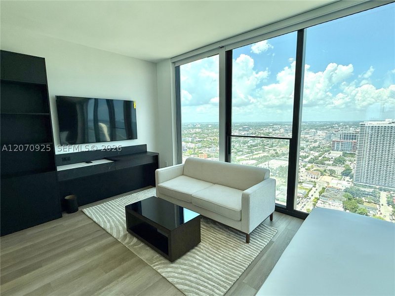 Alquiler de apartamento en E11EVEN Hotel & Residences 3605