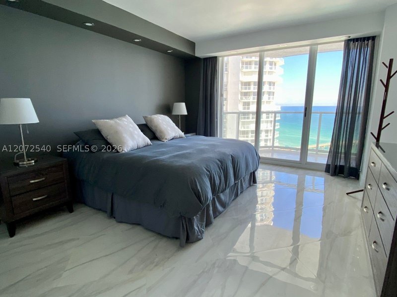Aluguel de apartamento no Oceania 2 1624
