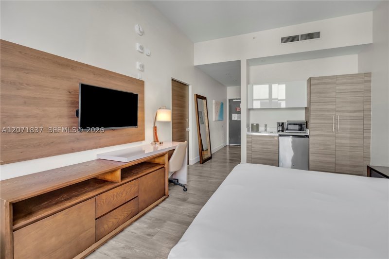 Comprar apartamento no Costa Hollywood S603