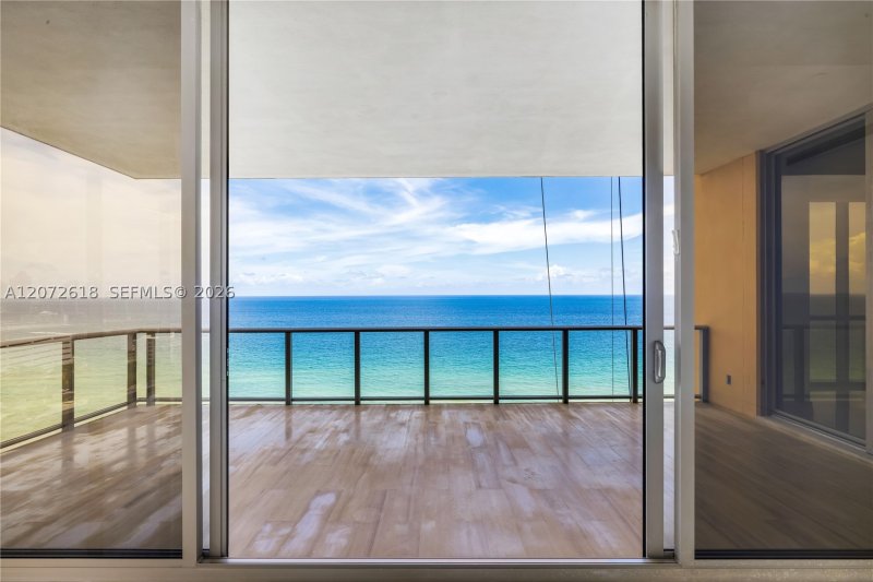 Apartment for rent at Mansions at Acqualina 1201
