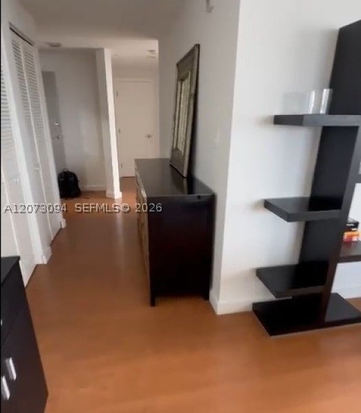 Comprar apartamento no 23 Biscayne Bay 1505