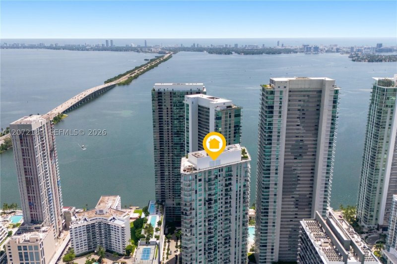 Condo for sale at Paraiso Bayviews 3504