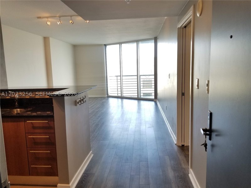 Alquiler de apartamento en One Miami West Tower 3802